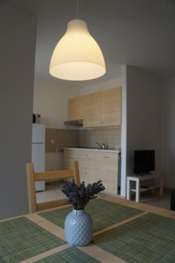 Mitra Apartments Malinska Luaran gambar